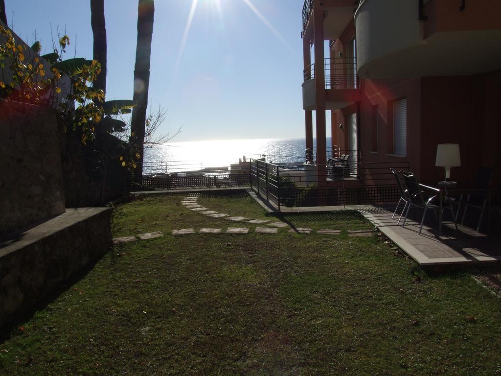 Appartement Au Chateau Vallaya Menton Eksteriør bilde