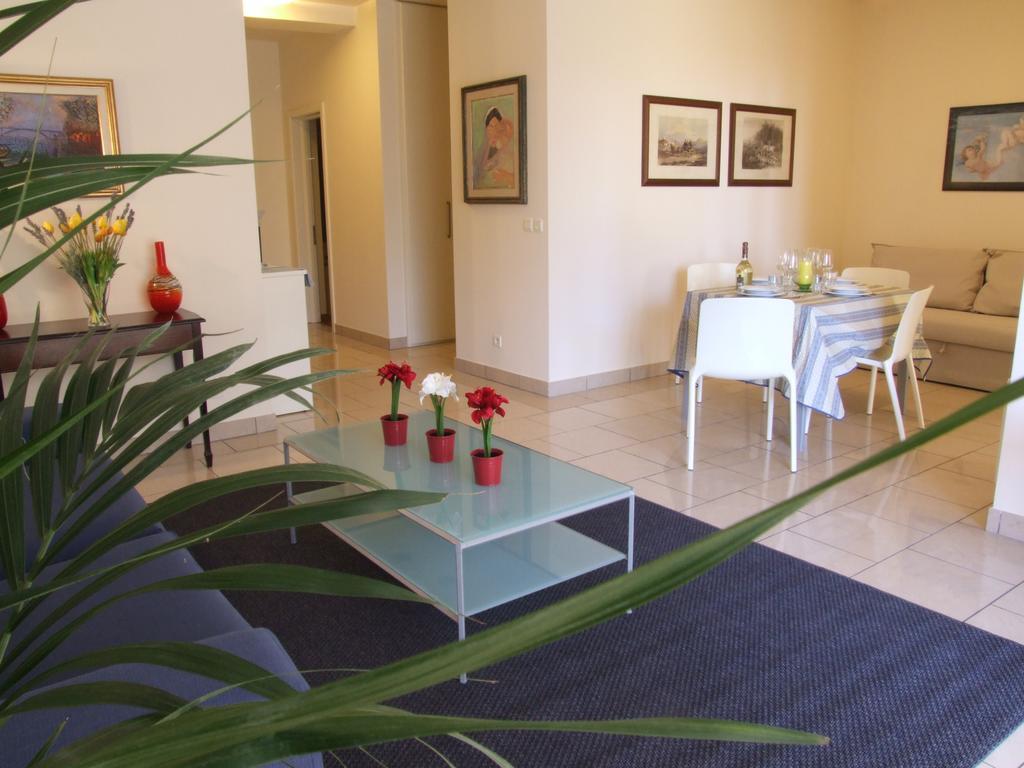 Appartement Au Chateau Vallaya Menton Eksteriør bilde