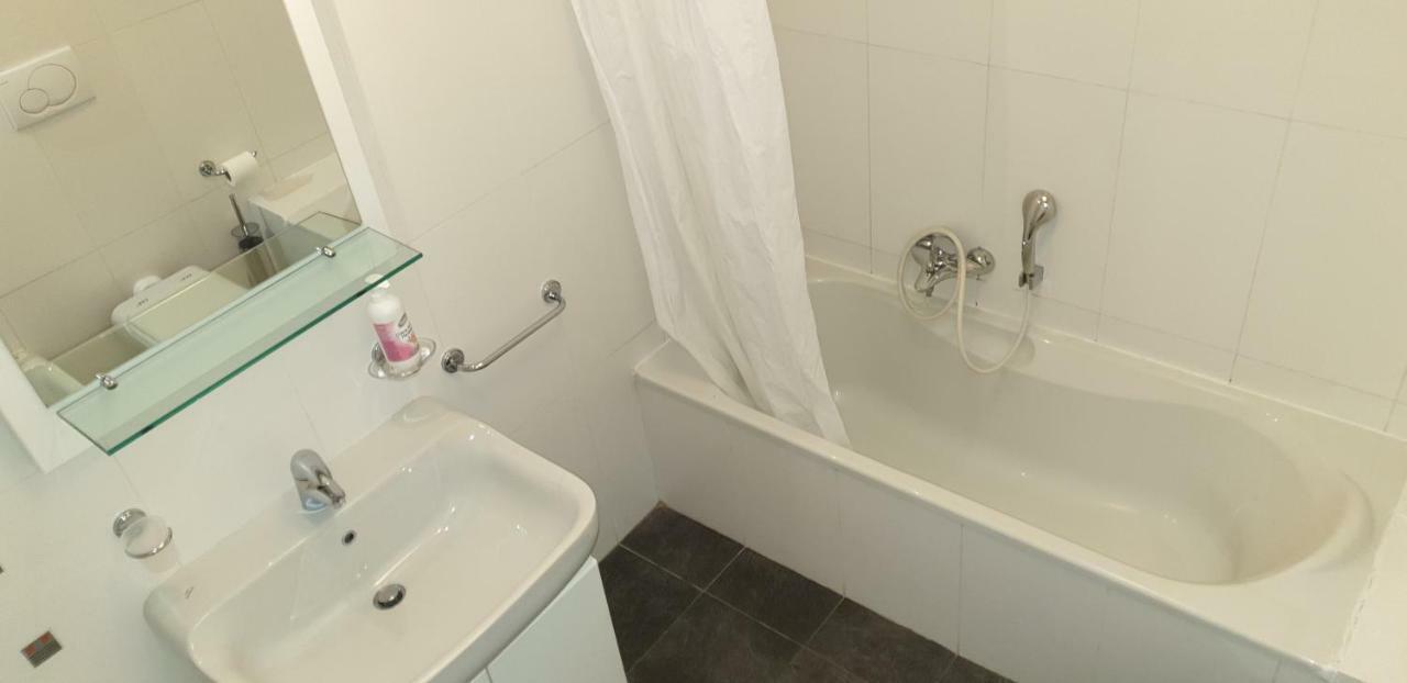 Appartement Au Chateau Vallaya Menton Eksteriør bilde
